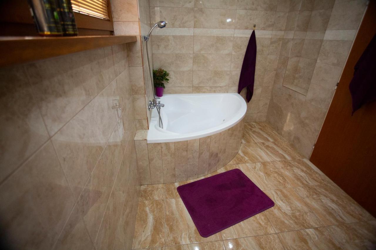 Ag Apartment Gabcikovo Bagian luar foto