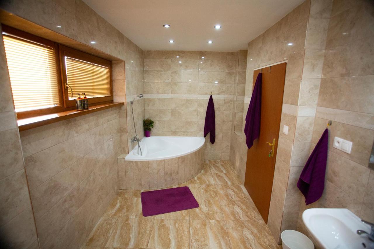 Ag Apartment Gabcikovo Bagian luar foto